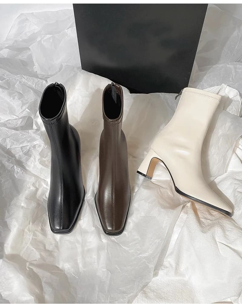 Botín Elegante de Mujer con Tacón Cómodo