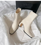 Botín Elegante de Mujer con Tacón Cómodo